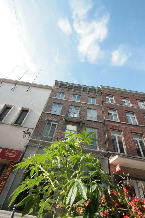 Amosa Liege City Centre Apart Regence 10 Liège Exterior foto